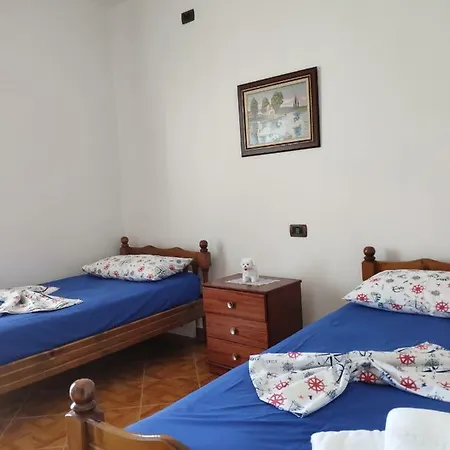 Lejlighed Irini Grand Apartment