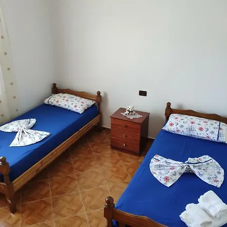 Irini Grand Apartment Apartamento